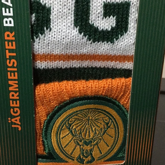 New Jagermister Beanie Gift Set Box - Picture 2 of 6